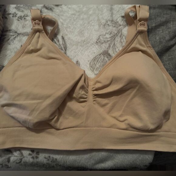Seamless Comfort Nursing Bra Set - Gray and Nude - Picture 4 of 4